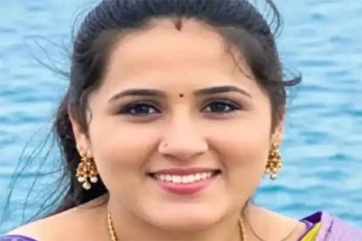 கணவர் போனை எடுக்காததால்... மனைவி தற்கொலை...
