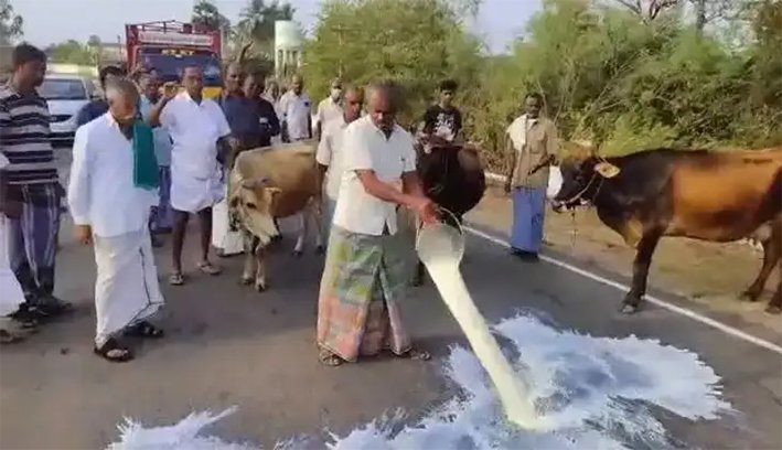 ரூ.44 போதாது… தனியாருக்கு பால் ஊற்றும் நிலை வரும்!”