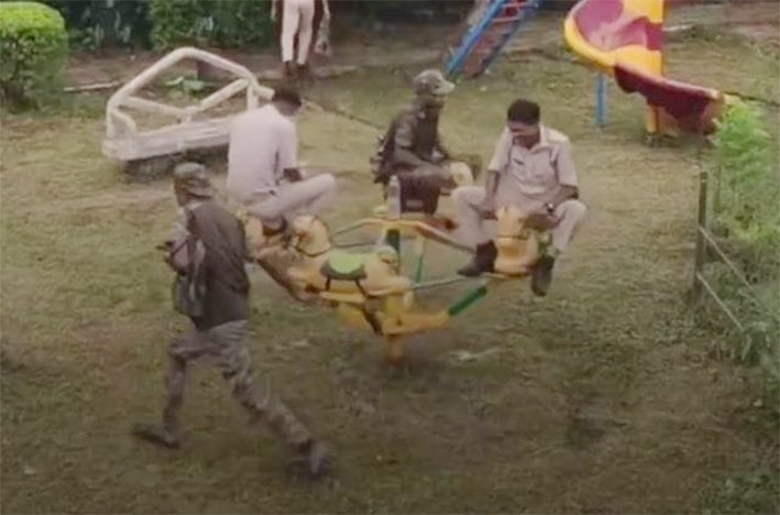 பட்டாம்பூச்சியாய் மாறிய படைவீரர்கள்!