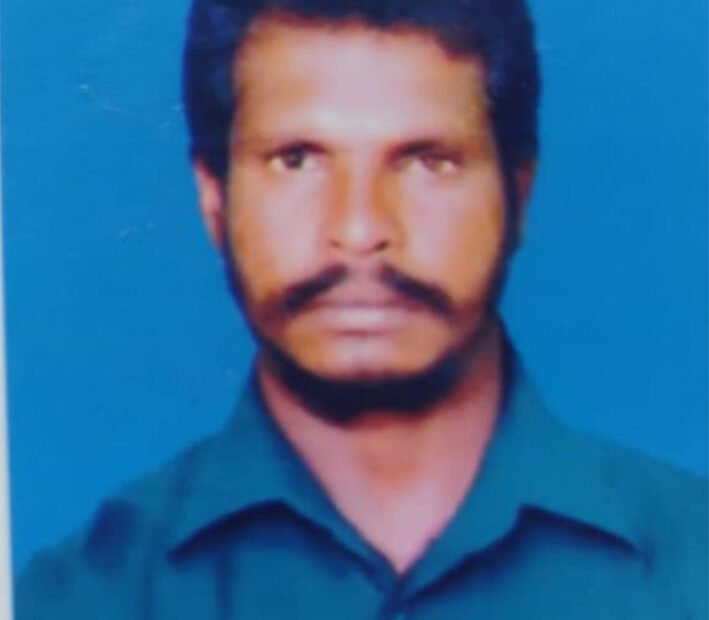 ராமநாதபுரம் அருகே கடலில் மாயமான மீனவரின் உடலை மீட்டமீனவர்கள்
