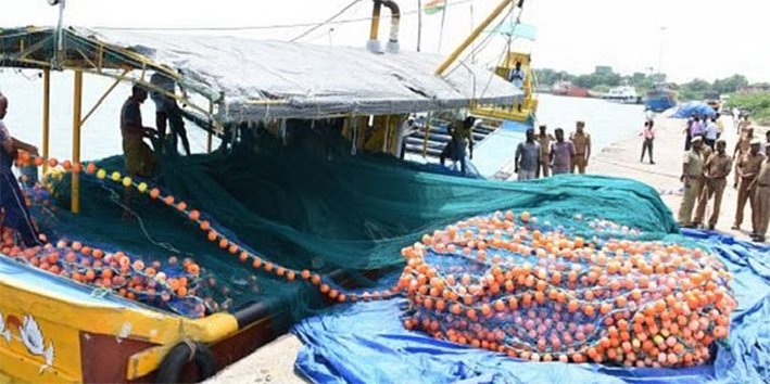 சுருக்கு மடி வலைக்கு அனுமதி மறுப்பு ஏன்? தமிழக அரசுக்கு உச்சநீதிமன்றம் கேள்வி