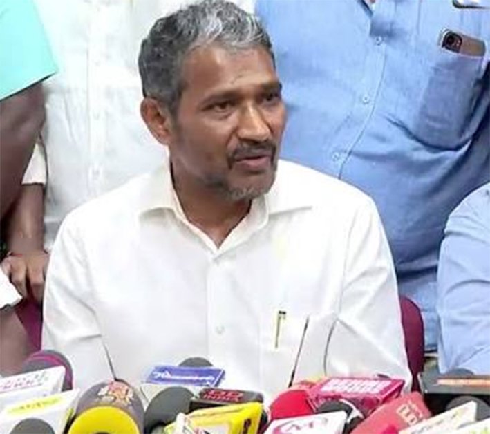 மாணவர் பாரதிதாசனுக்கு அரசு முழு உதவி-அமைச்சர் வன்னியரசு உறுதி