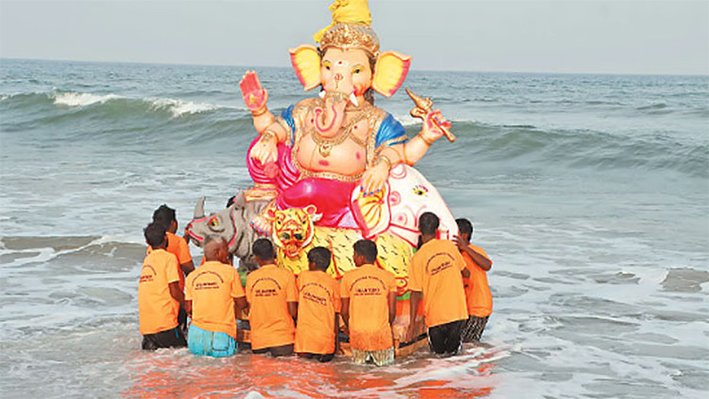 சென்னையில் நேற்று(செப்.20) 1,562 விநாயகர் சிலைகள் கரைப்பு!