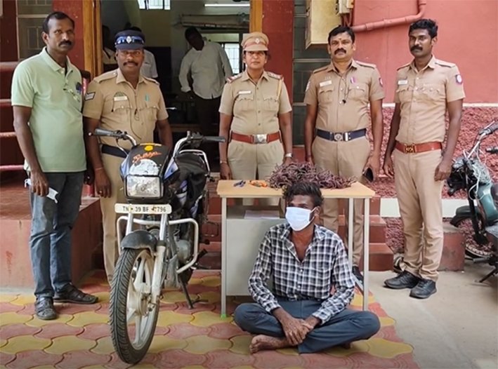 பாபநாசம் அருகே காப்பர் வயர் திருடிய வாலிபர் கைது