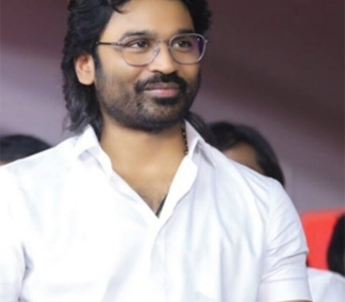 டில்லி புறப்பட்ட தனுஷ்- முக்கியப் புள்ளிகளைச் சந்திக்கத் திட்டம்?