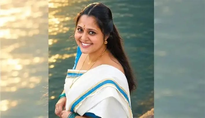 திருச்சூரில் பரபரப்பு! இன்ஸ்டா பிரபலம் நிஷா ரஃபேல் மீது போக்சோ வழக்கு.