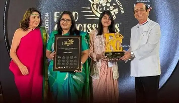இருட்டுக்கடை அல்வாவுக்கு Food Connoisseurs India Awards விழாவில் சிறப்பு விருது