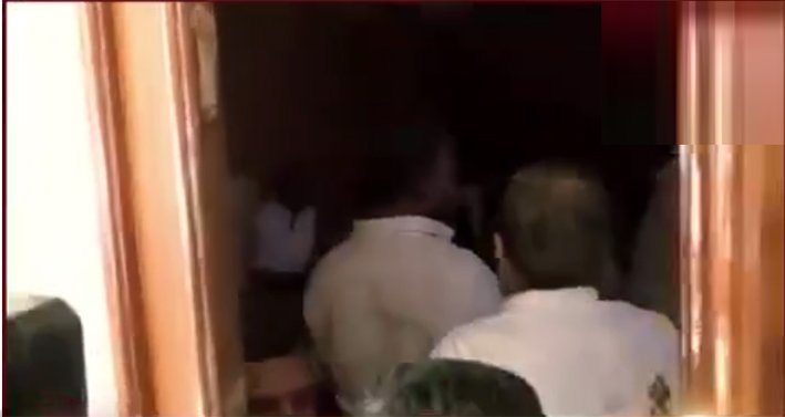தலைமைச் செயலகத்தில் மின்வெட்டு.. இருளில் மூழ்கிய அமைச்சர்கள் அறைகள்