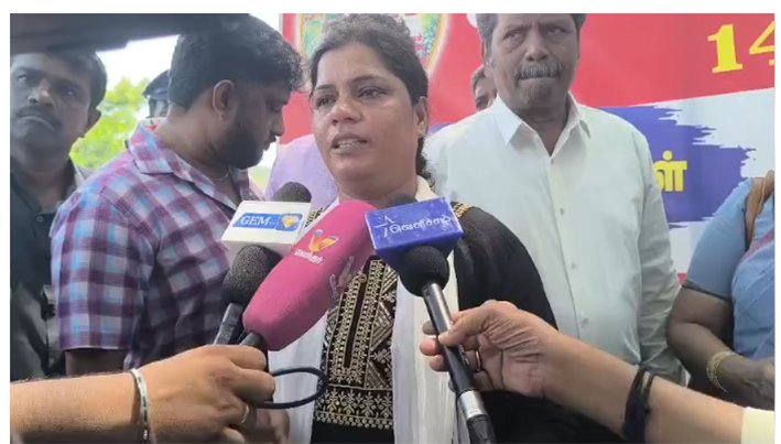 சென்னையில் 300-க்கும் மேற்பட்ட வேளாண் பணியாளர்கள் போராட்டம்!