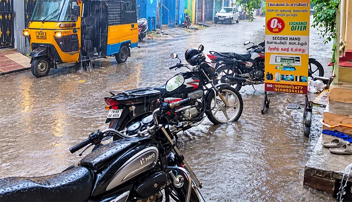 நாகலாபுரத்தில் கனமழை: பொதுமக்கள், விவசாயிகள் மகிழ்ச்சி!